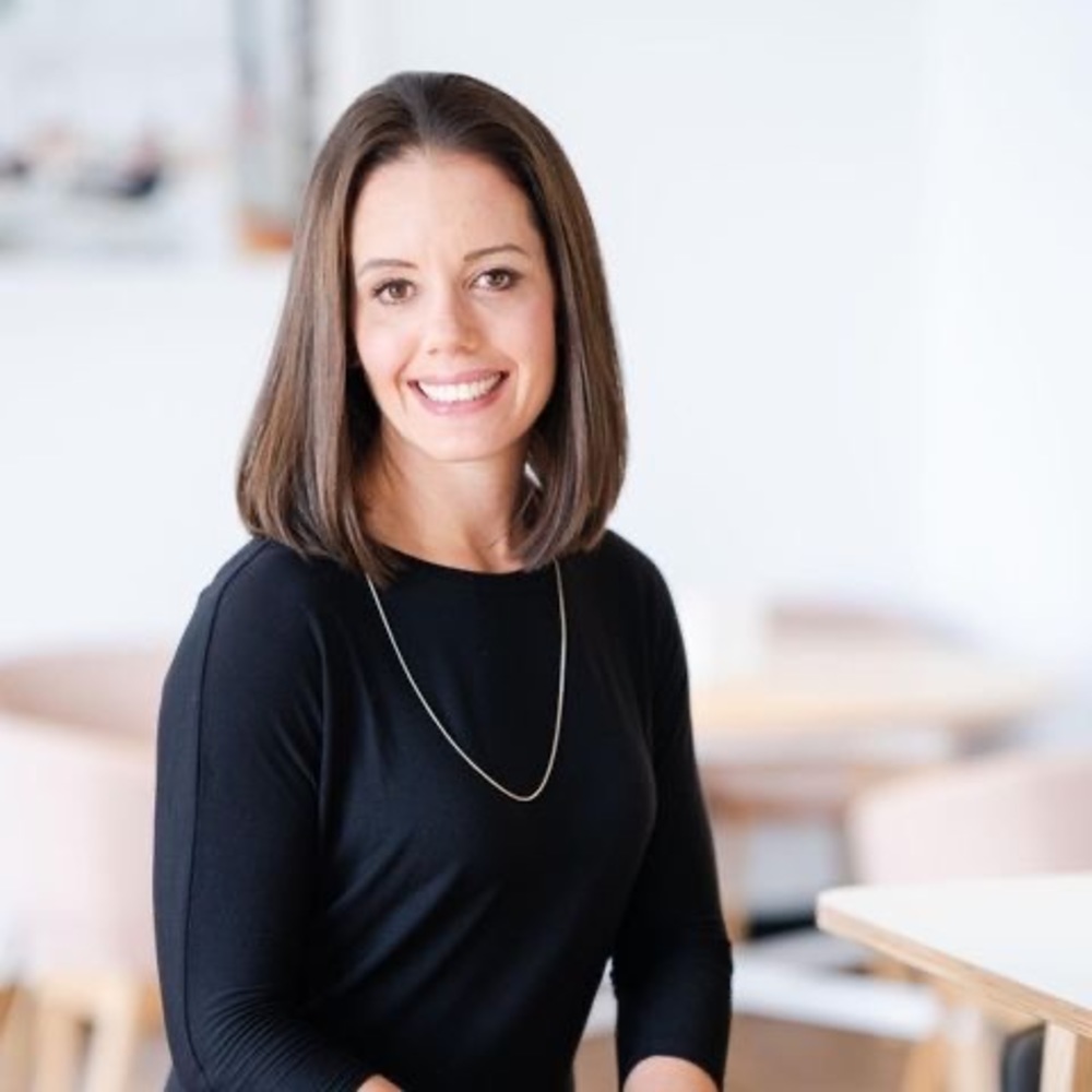 Meet your Posher, Julia